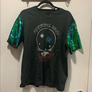 Grateful Dead T-shirt with Sequin Sleeves
